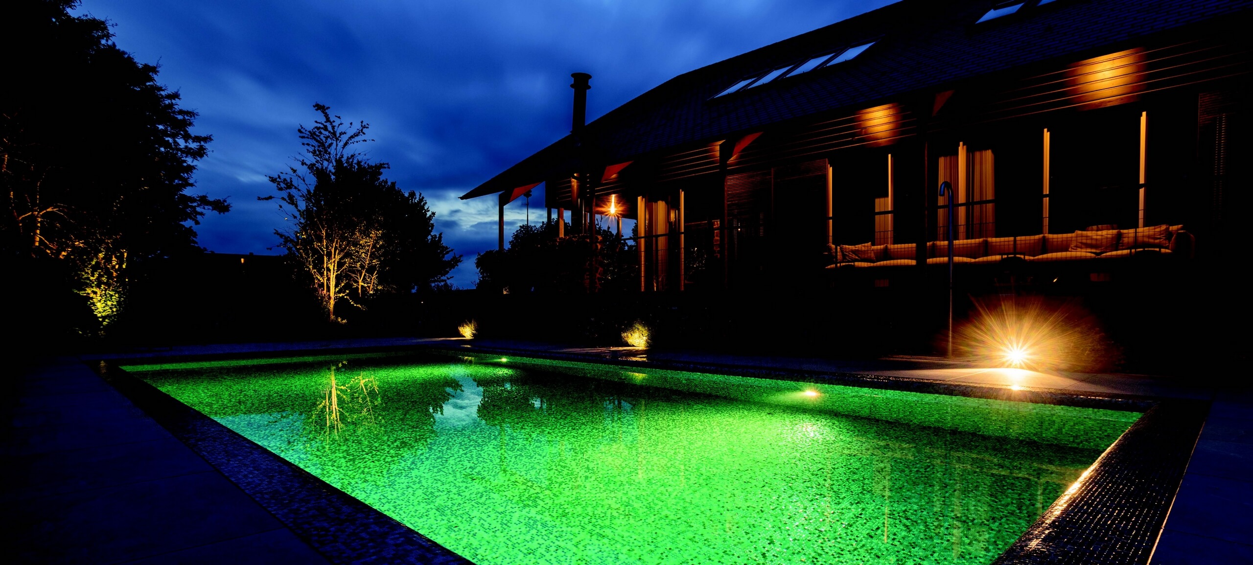 Hovenier voor luxe villatuin in Overijssel - hero_default_1